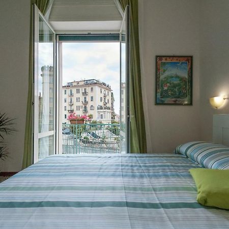 Bed & Breakfast Antonello ซาแลร์โน ภายนอก รูปภาพ